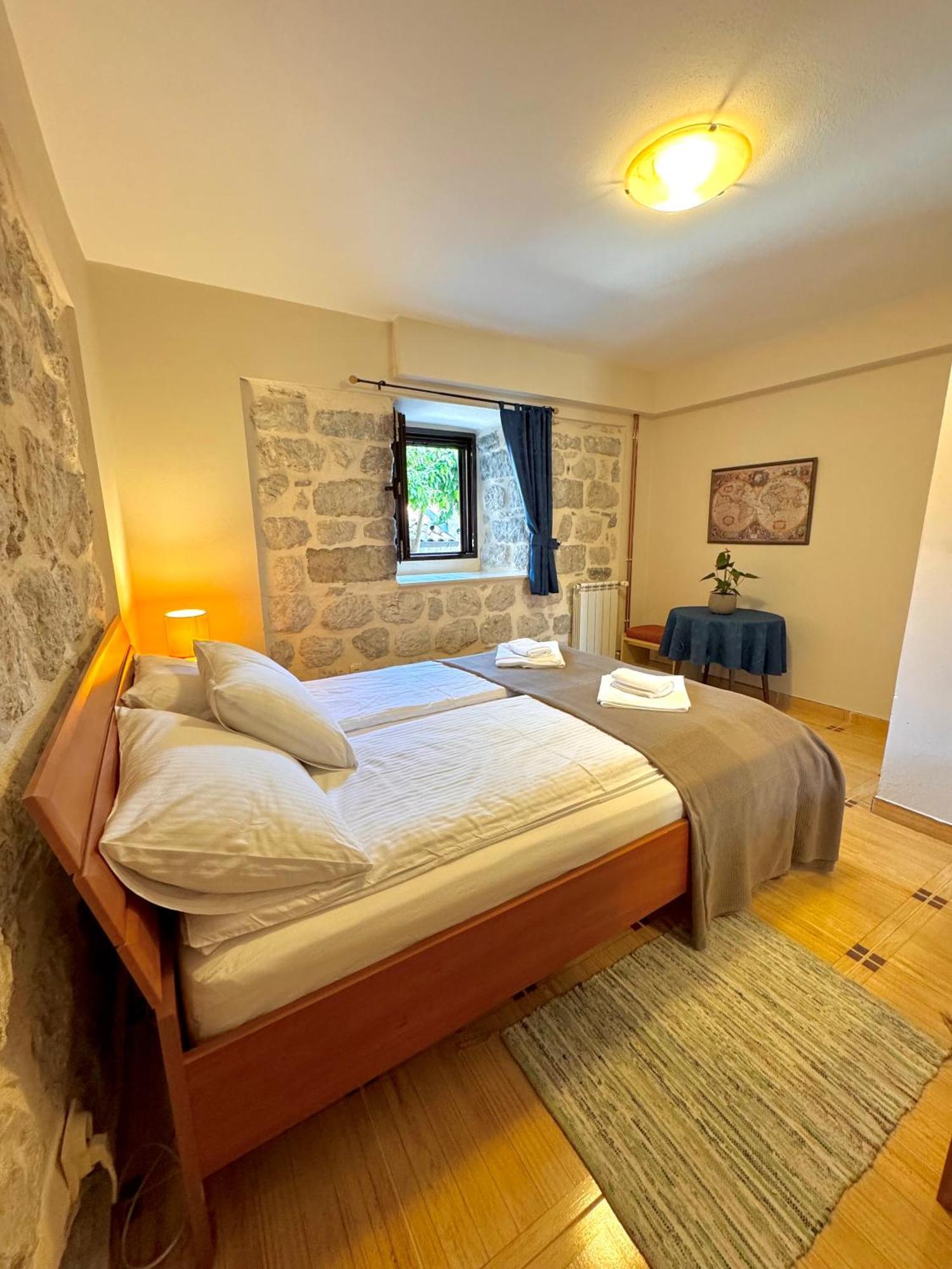 Apartments Radonicic Kotor Buitenkant foto